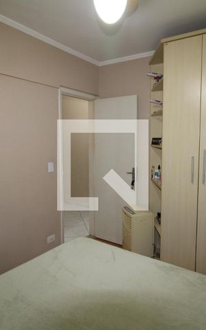 Apartamento à venda com 76m², 3 quartos e 2 vagasQuarto 2