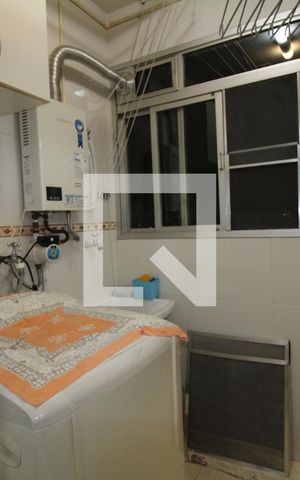 Apartamento à venda com 76m², 3 quartos e 2 vagasÁrea de Serviço