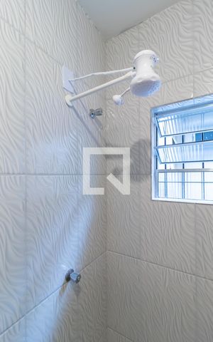 Casa à venda com 174m², 4 quartos e 2 vagasBanheiro da Suíte