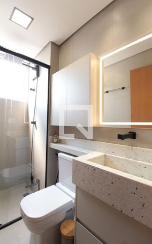 Apartamento para alugar com 140m², 3 quartos e 2 vagasBanheiro Social