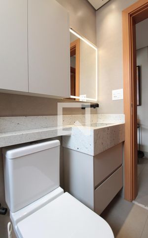 Apartamento para alugar com 140m², 3 quartos e 2 vagasBanheiro Social