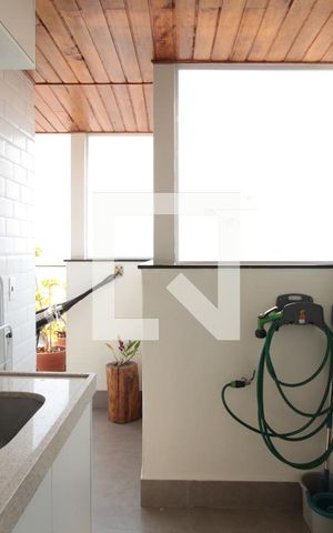 Apartamento para alugar com 140m², 3 quartos e 2 vagasArea de Serviço