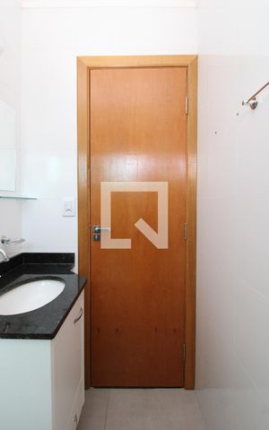 Apartamento para alugar com 46m², 2 quartos e 1 vagaBanheiro