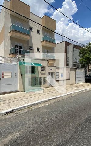 Apartamento para alugar com 46m², 2 quartos e 1 vaga Apartamento para alugar com 46m², 2 quartos e 1 vagaFachada
