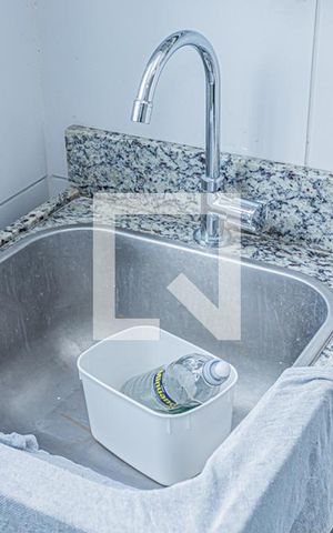Apartamento para alugar com 44m², 2 quartos e 1 vagaCozinha e Área de Serviço