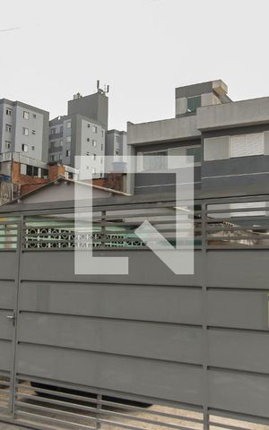Casa para alugar com 48m², 2 quartos e 1 vagaFachada