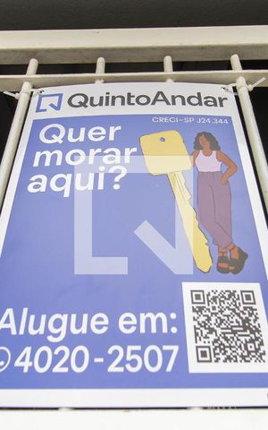Casa para alugar com 48m², 2 quartos e 1 vagaFachada + Placa
