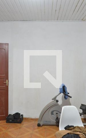 Casa à venda com 220m², 2 quartos e 2 vagasQuarto 1