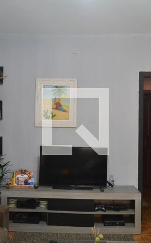 Casa à venda com 220m², 2 quartos e 2 vagasSala