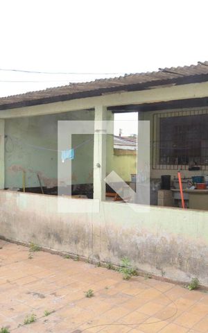 Casa à venda com 220m², 2 quartos e 2 vagasÁrea Externa