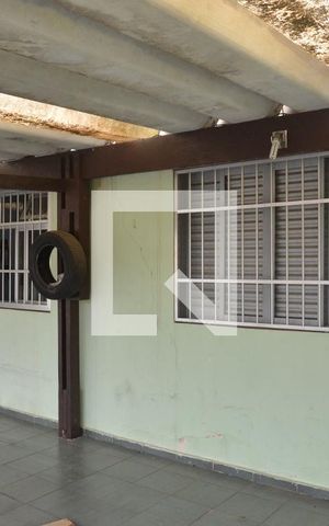 Casa à venda com 220m², 2 quartos e 2 vagasGaragem