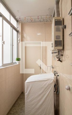 Apartamento à venda com 110m², 2 quartos e 2 vagas Apartamento à venda com 110m², 2 quartos e 2 vagasÁrea de serviço