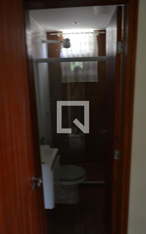 Apartamento à venda com 75m², 3 quartos e sem vaga Apartamento à venda com 75m², 3 quartos e sem vagaBanheiro da Suíte