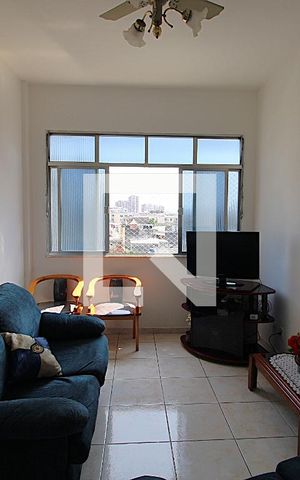 Apartamento à venda com 66m², 2 quartos e 1 vagaSala