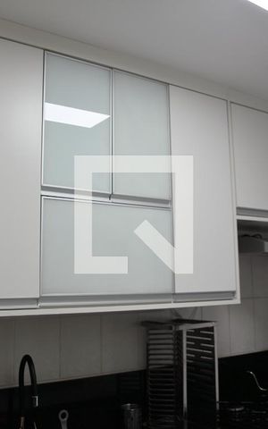 Apartamento à venda com 72m², 2 quartos e 1 vagaCozinha
