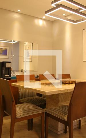 Apartamento à venda com 72m², 2 quartos e 1 vagaSala