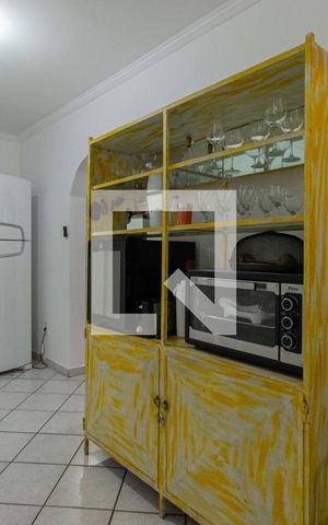 Casa à venda com 198m², 3 quartos e 5 vagas Casa à venda com 198m², 3 quartos e 5 vagasCopa