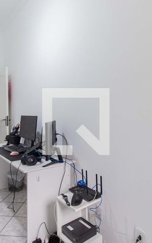 Casa à venda com 198m², 3 quartos e 5 vagas Casa à venda com 198m², 3 quartos e 5 vagasQuarto 2