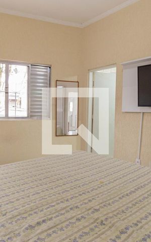Casa à venda com 198m², 3 quartos e 5 vagas Casa à venda com 198m², 3 quartos e 5 vagasSuíte