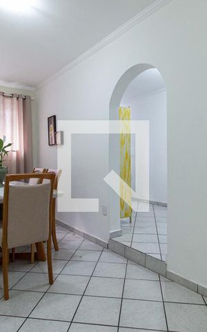 Casa à venda com 198m², 3 quartos e 5 vagas Casa à venda com 198m², 3 quartos e 5 vagasSala 1