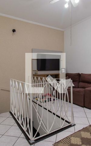 Casa à venda com 198m², 3 quartos e 5 vagas Casa à venda com 198m², 3 quartos e 5 vagasSala 2