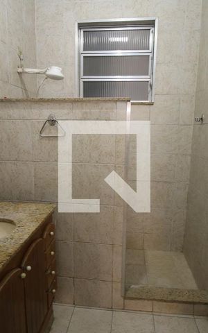 Casa à venda com 80m², 2 quartos e 1 vagaBanheiro