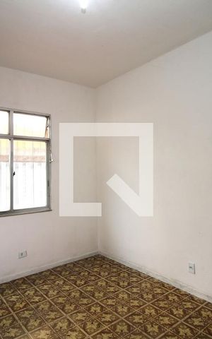 Casa à venda com 80m², 2 quartos e 1 vagaSala