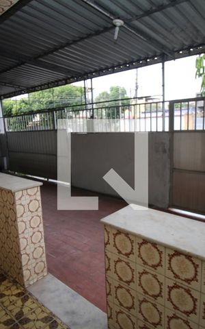 Casa à venda com 80m², 2 quartos e 1 vagaVaranda