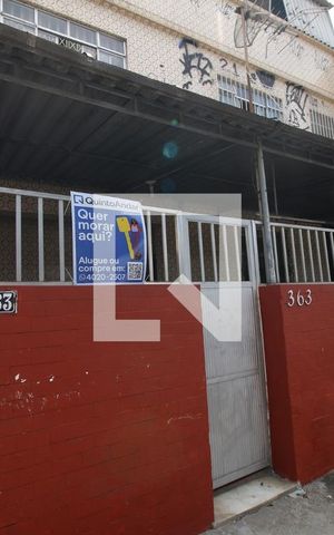 Casa à venda com 80m², 2 quartos e 1 vagaFachada da casa