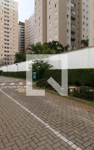 Apartamento à venda com 44m², 2 quartos e sem vagaÁrea comum
