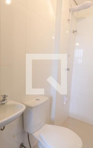 Apartamento para alugar com 160m², 4 quartos e 2 vagasBanheiro de serviço