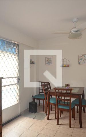 Casa à venda com 165m², 4 quartos e 2 vagasSala da Casa Anexa