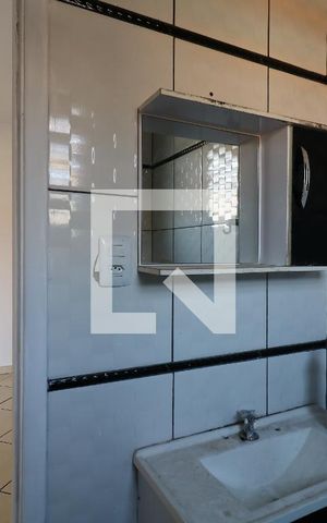 Casa à venda com 200m², 4 quartos e 4 vagasBanheiro da Suíte 2