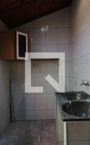 Casa à venda com 200m², 4 quartos e 4 vagasÁrea de Serviço