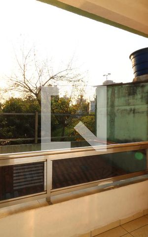 Casa à venda com 200m², 4 quartos e 4 vagasSacada da Suíte 1