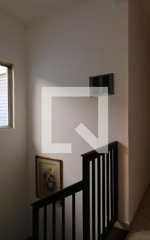 Casa à venda com 200m², 4 quartos e 4 vagasCorredor Piso Superior