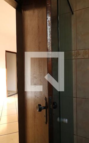 Casa à venda com 200m², 4 quartos e 4 vagasBanheiro da Suíte 1