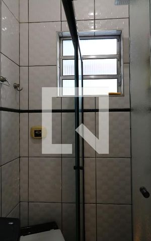Casa à venda com 200m², 4 quartos e 4 vagasBanheiro Social
