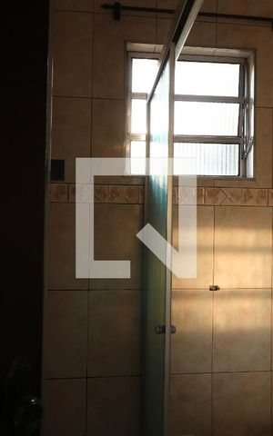 Casa à venda com 200m², 4 quartos e 4 vagasBanheiro da Suíte 1