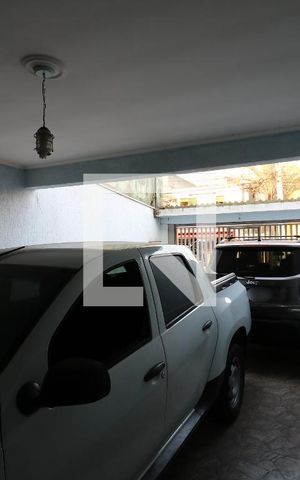 Casa à venda com 200m², 4 quartos e 4 vagasGaragem
