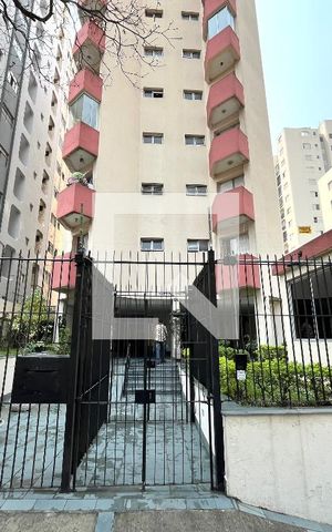 Apartamento à venda com 67m², 2 quartos e 1 vaga Apartamento à venda com 67m², 2 quartos e 1 vagaFachada