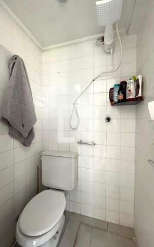 Apartamento à venda com 67m², 2 quartos e 1 vaga Apartamento à venda com 67m², 2 quartos e 1 vagaBanheiro de serviço