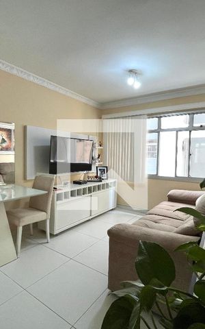 Apartamento à venda com 67m², 2 quartos e 1 vaga Apartamento à venda com 67m², 2 quartos e 1 vagaSala