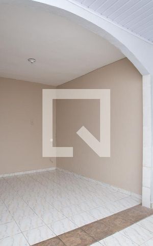 Casa para alugar com 95m², 2 quartos e 2 vagas Casa para alugar com 95m², 2 quartos e 2 vagasSala