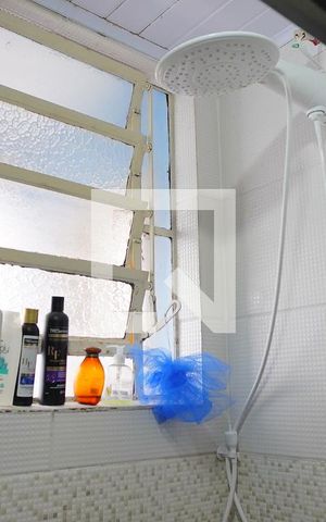 Apartamento à venda com 64m², 2 quartos e 1 vagaBanheiro