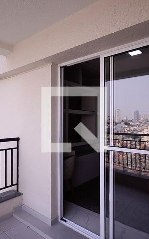 Apartamento para alugar com 34m², 1 quarto e 1 vaga Apartamento para alugar com 34m², 1 quarto e 1 vagaSala/Cozinha - Varanda