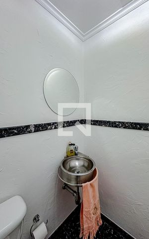 Apartamento à venda com 320m², 4 quartos e 3 vagasLavabo