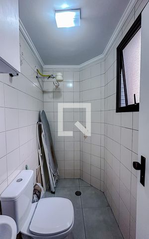 Apartamento à venda com 320m², 4 quartos e 3 vagasBanheiro de serviço