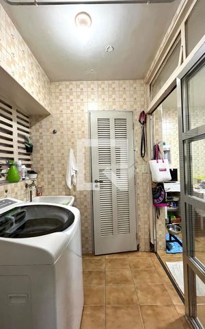 Apartamento à venda com 83m², 3 quartos e 1 vaga Apartamento à venda com 83m², 3 quartos e 1 vagaÁrea de Serviço
