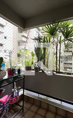 Apartamento à venda com 83m², 3 quartos e 1 vaga Apartamento à venda com 83m², 3 quartos e 1 vagaVaranda